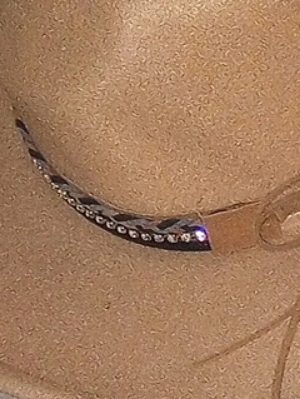 Stylish Brown Women's Felt Hat with Braided & Rhinestone Band - Picture 4 of 6